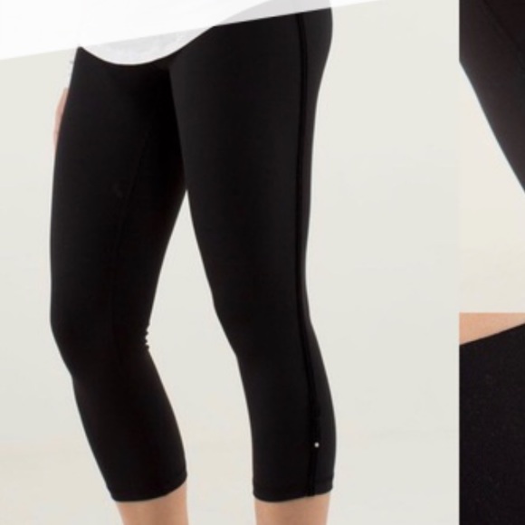 Black Lululemon Wunder Under Crop Bow Velvet 4 - Picture 2 of 6